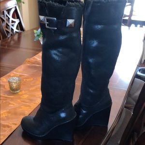 Michel kors one time use women’s boots